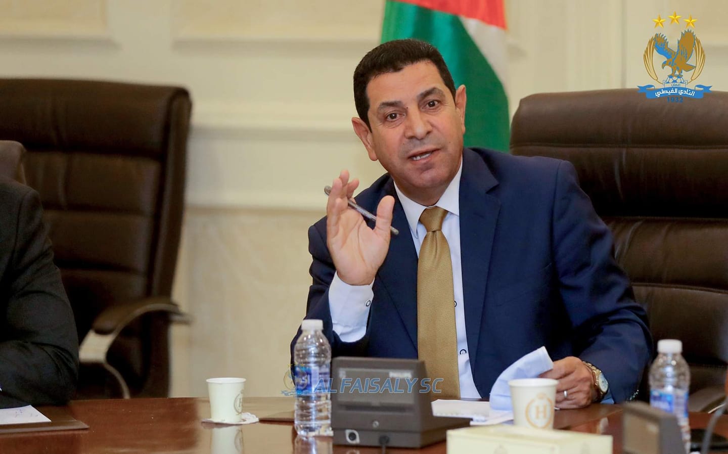 ابو قاعود يتحدث عن الصعوبات