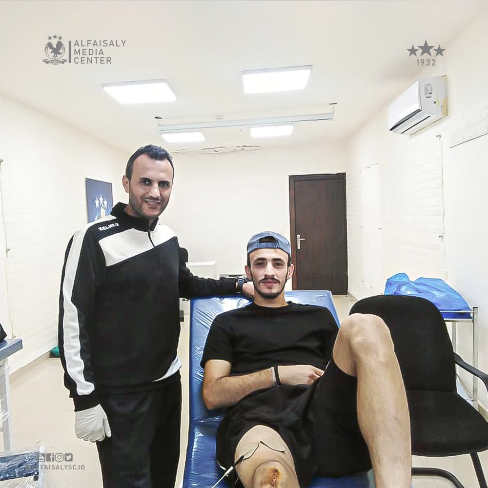 زكريا يبدأ مرحلة العلاج الطبيعي