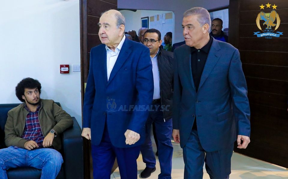 إدارة الفيصلي المنتخبة تستقبل المهنئين 