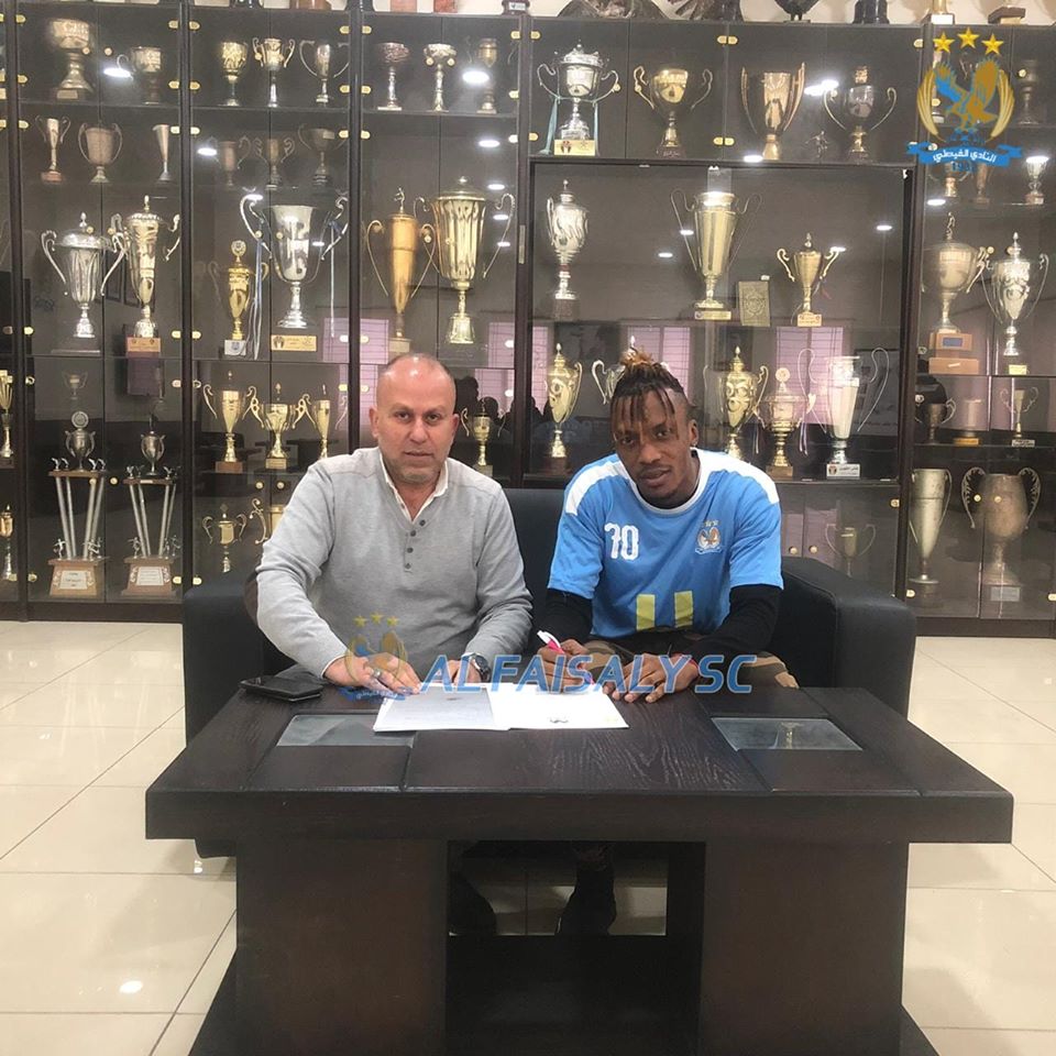 زاكري يوقع للفيصلي 